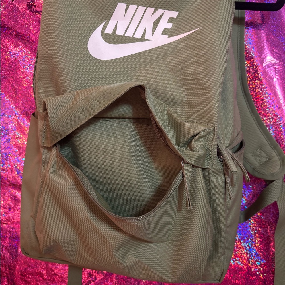 Nike Sage Green Backpack - Picture 5 of 15